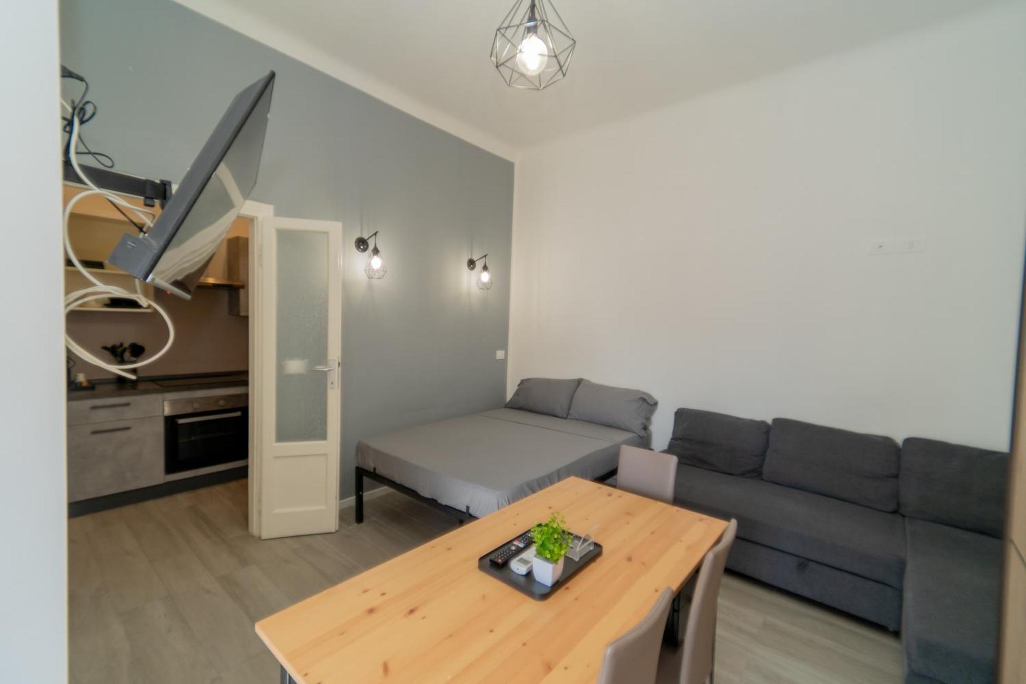 Apartment Milan Near Metro-M5 Экстерьер фото